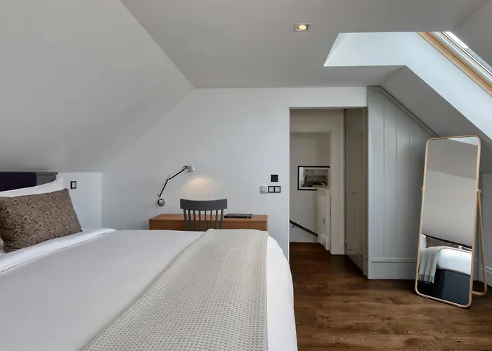 Old Town Chambers, Autograph Collection Aparthotel Edinburgh