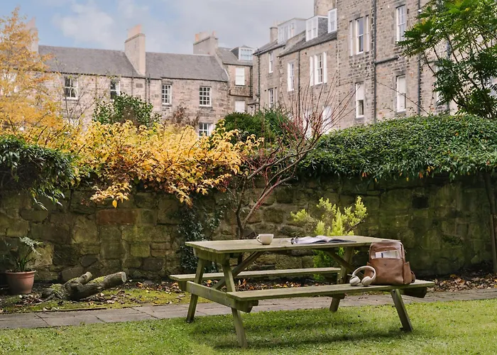 Thistle Suites Royal Garden Edimburgo